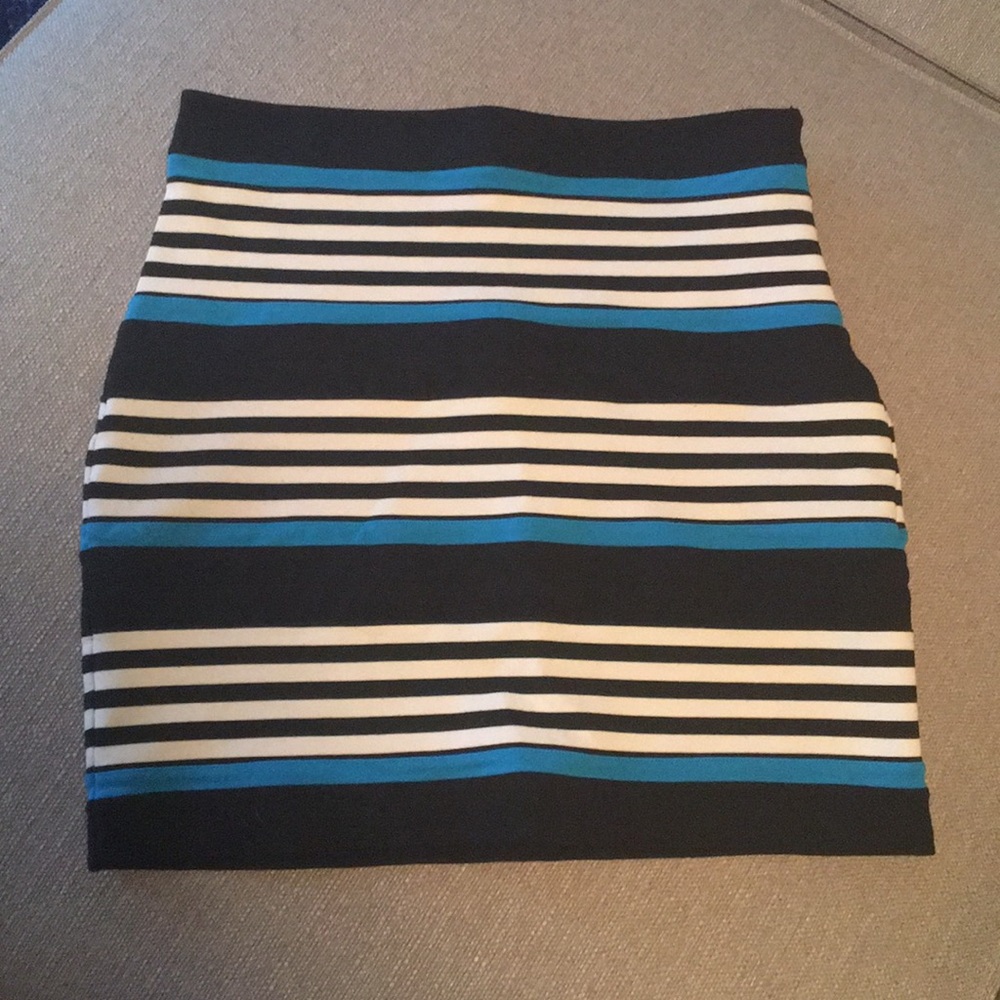 EXPRESS striped skirt